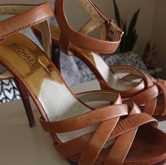 Michael Kors strappy high heel shoes - Picture 1 of 4
